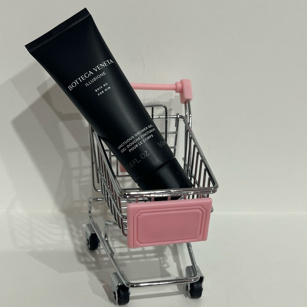 PLEASE READ! – Chanel Customer Appreciation - Picture 4 of 13